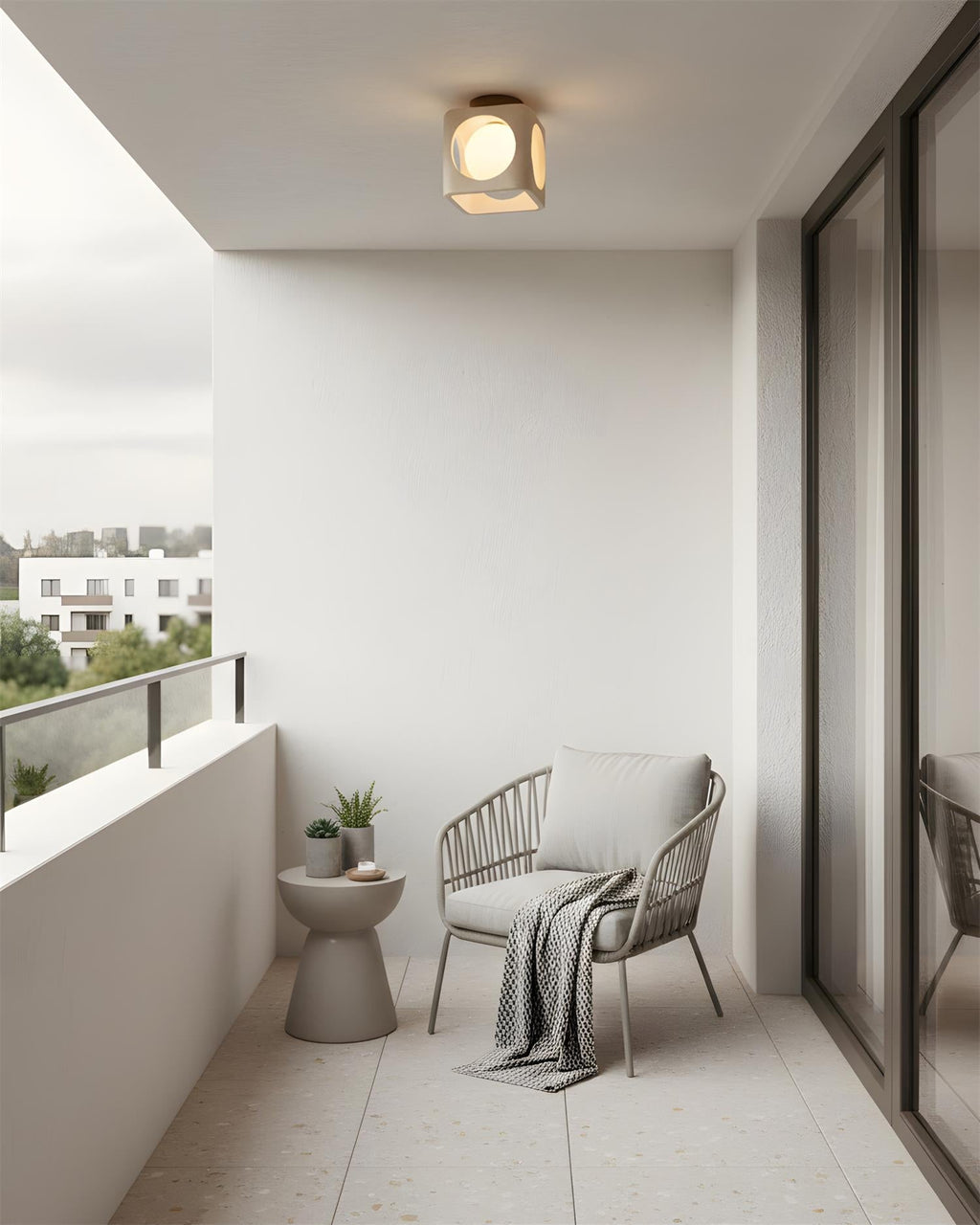 Hollowa Ceiling Lamp