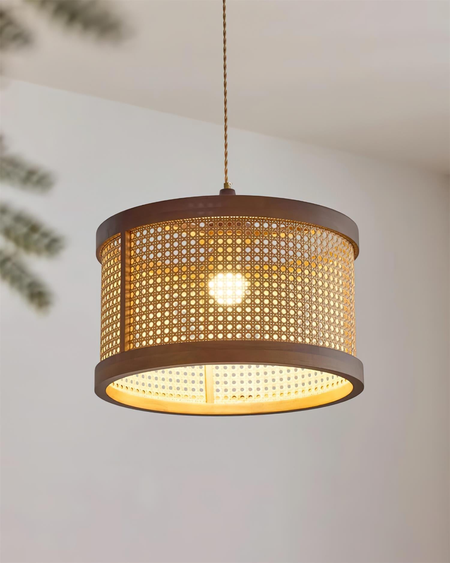 Hoopa Rattan Pendant Lamp