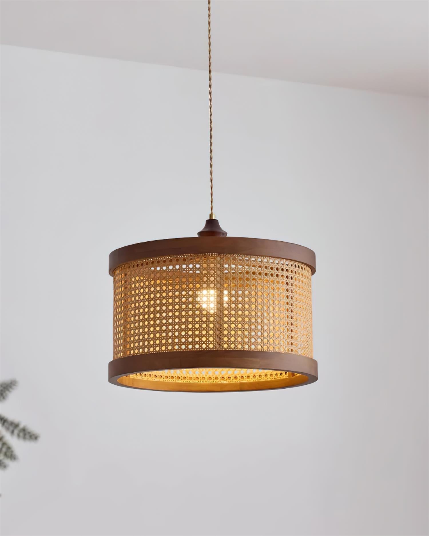 Hoopa Rattan Pendant Lamp