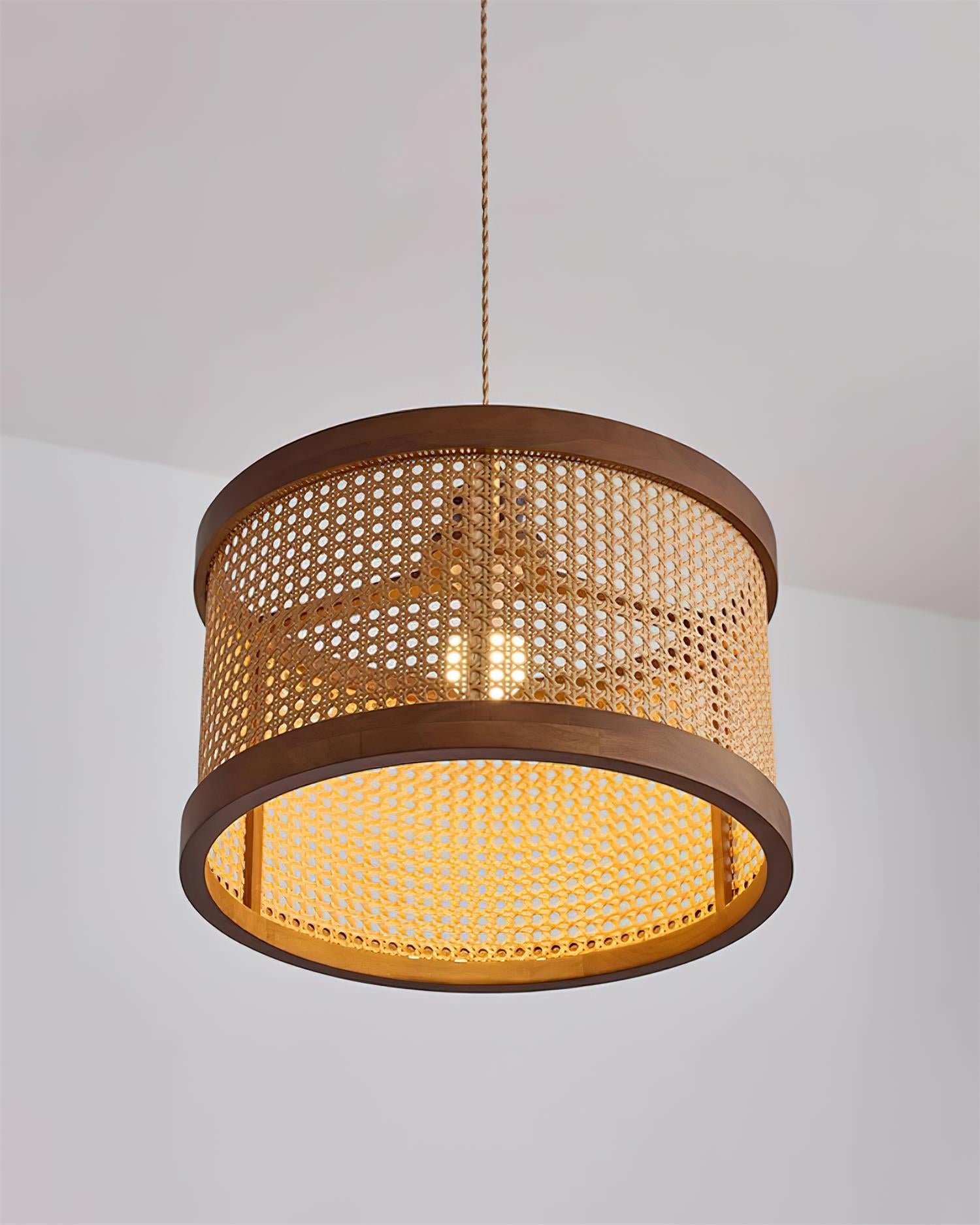 Hoopa Rattan Pendant Lamp