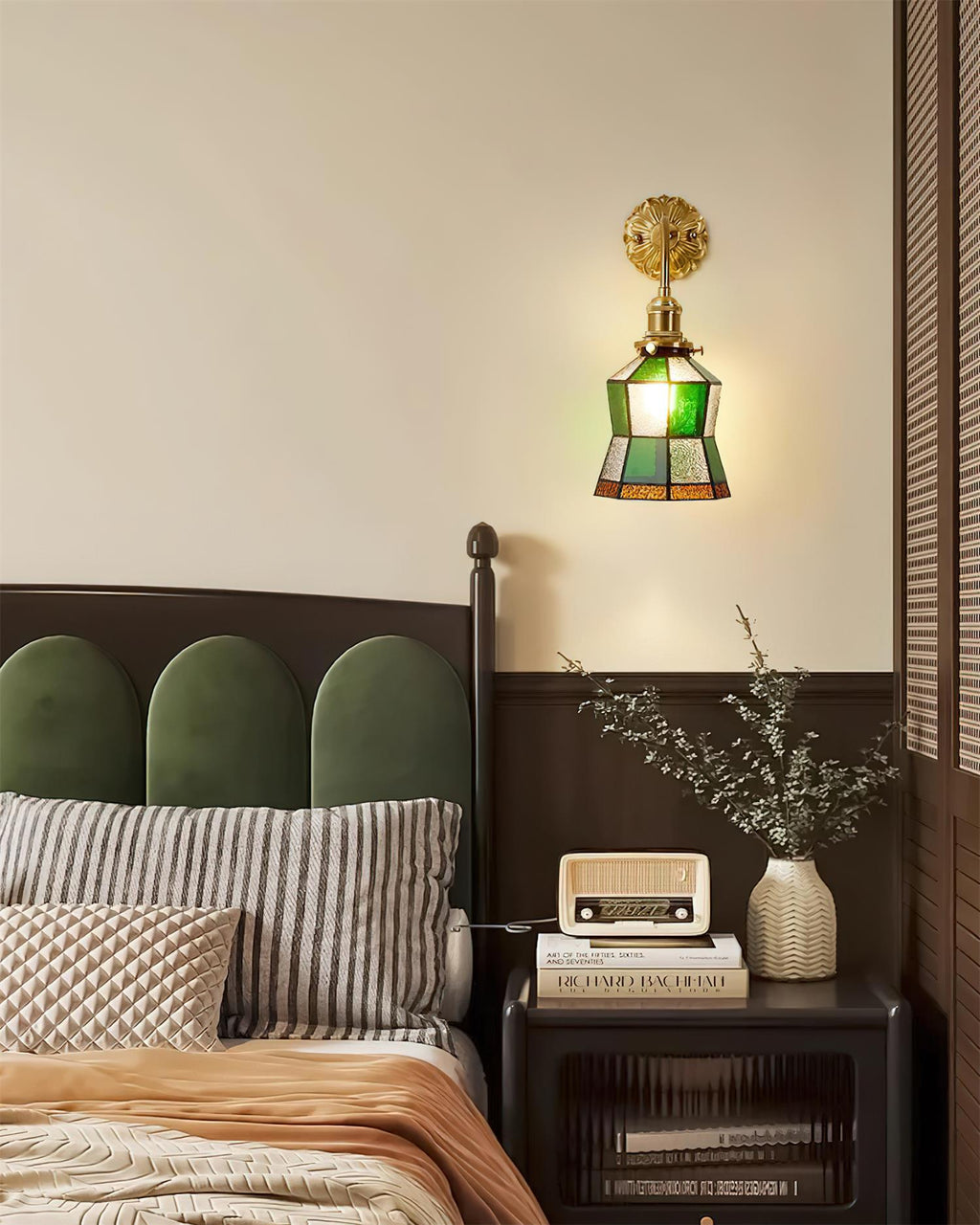 Jadevine Wall Lamp