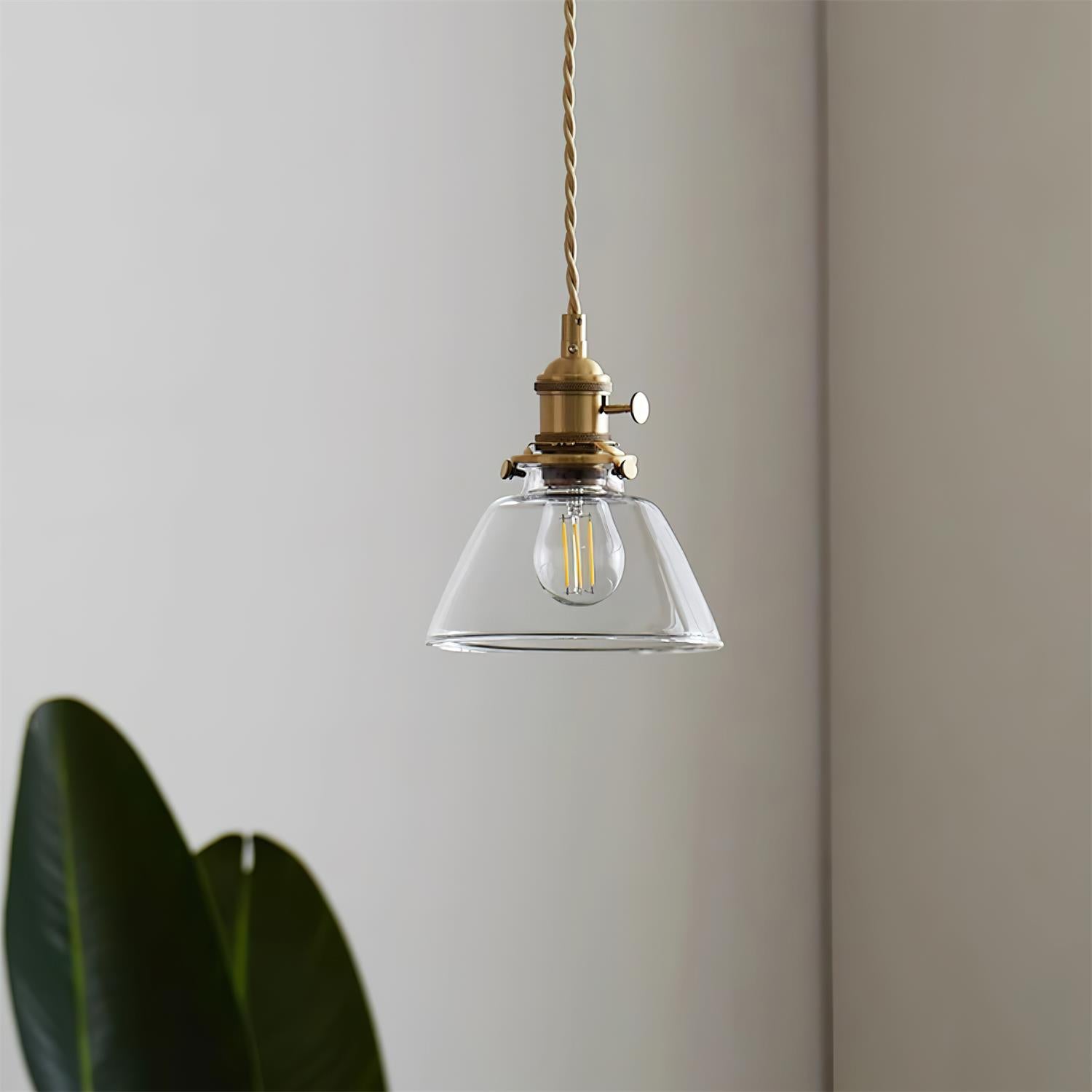 Jasmine Glass Pendant Lamp