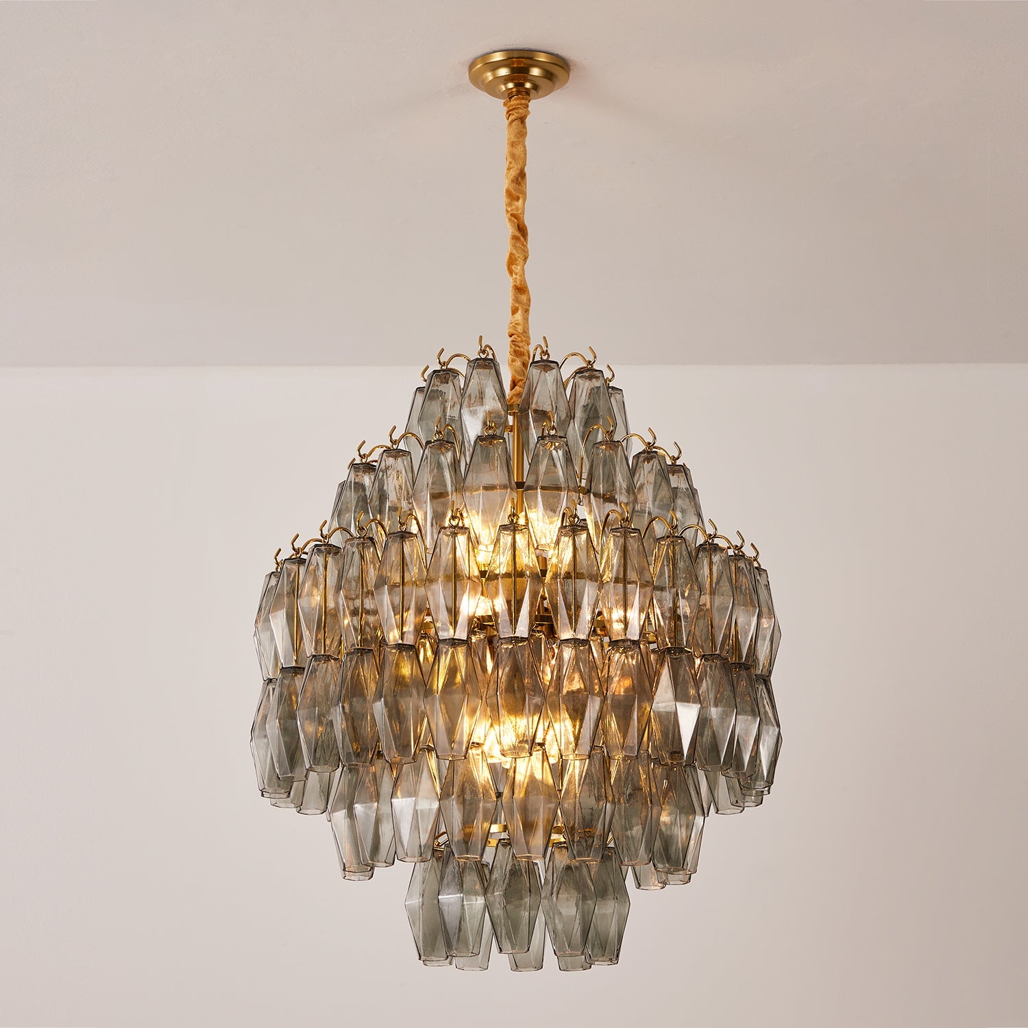 Kaelis Chandelier