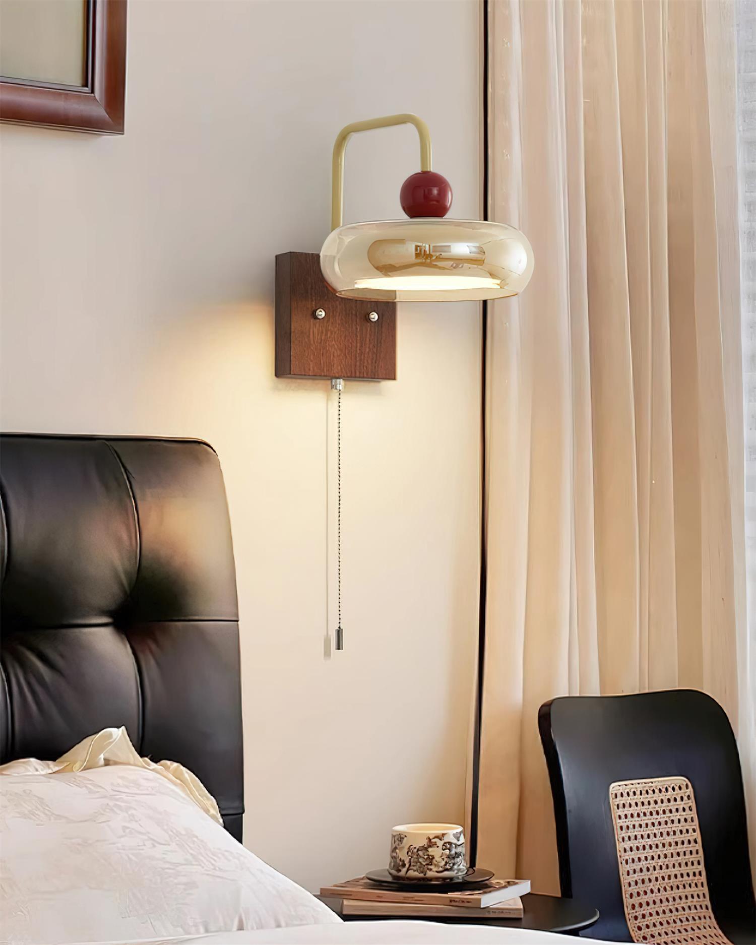 Keaton Wall Lamp