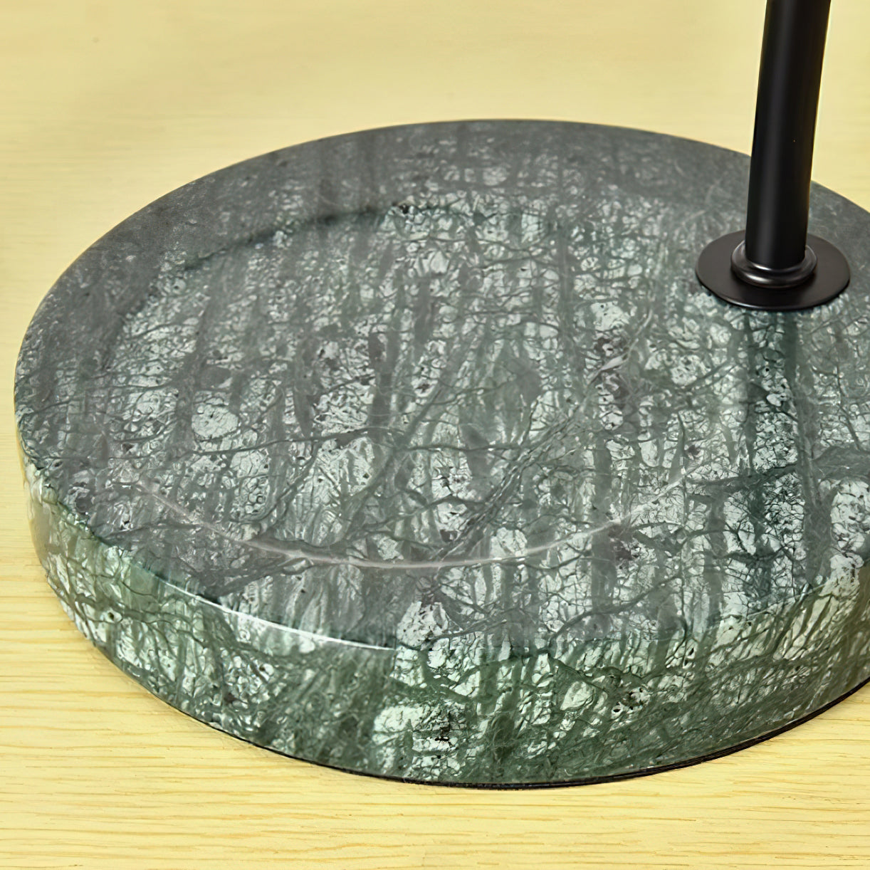 Kingsley Candle Warmer Lamp