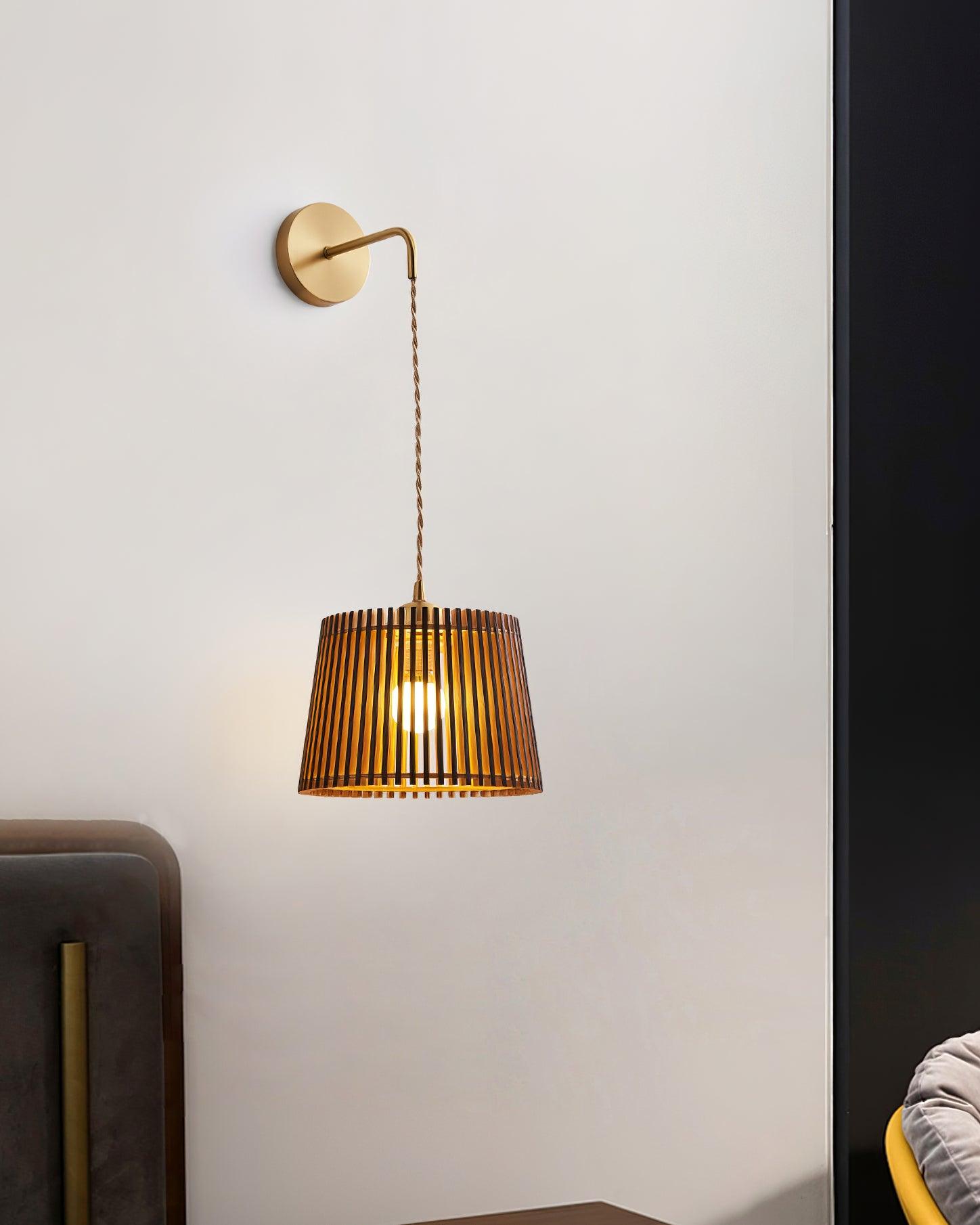 Kitami Wall Lamp