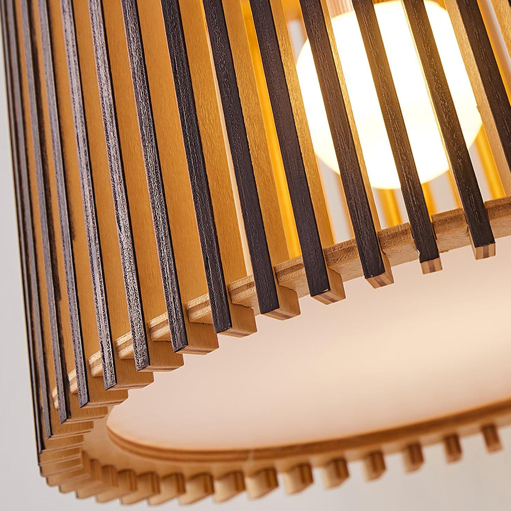 Kitami Wall Lamp