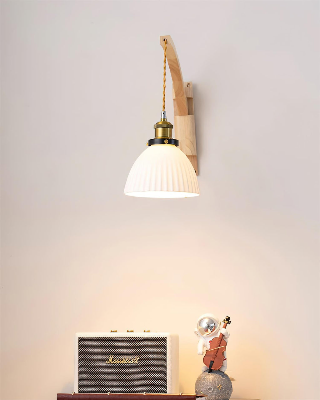 Kren Wall Lamp
