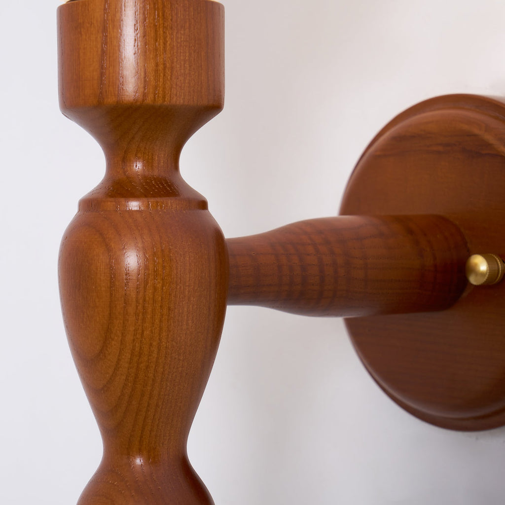 Kuli Wood Wall Lamp