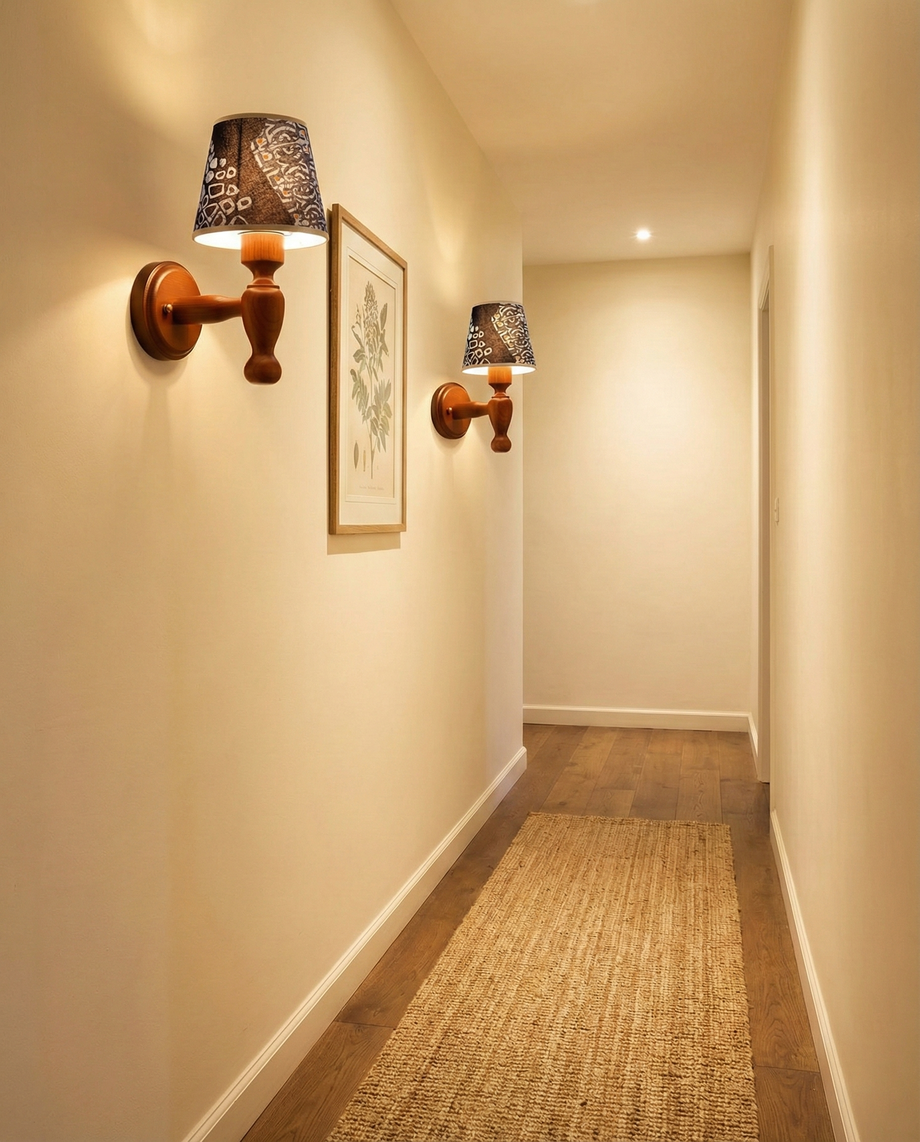 Kuli Wood Wall Lamp