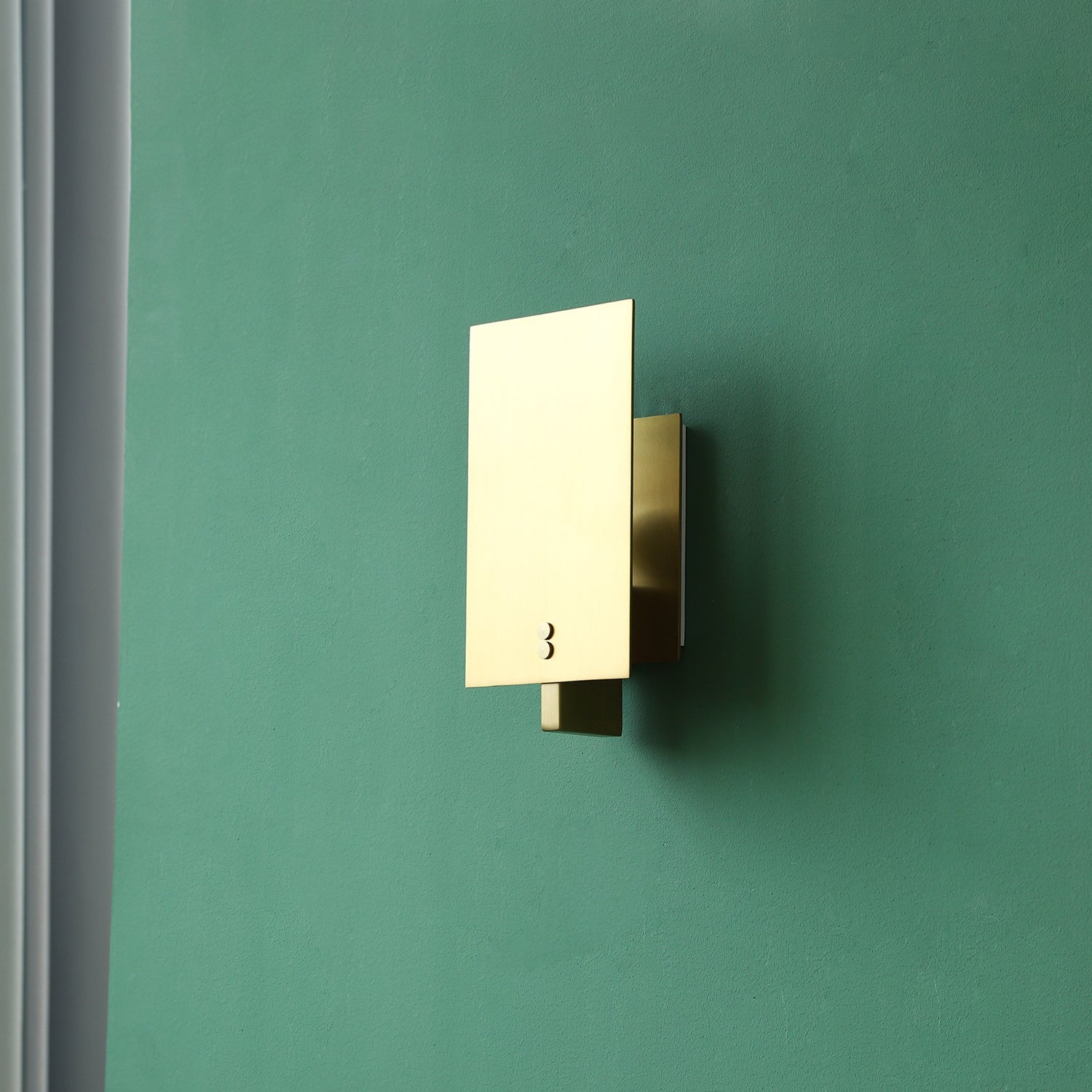 Kyren Wall Lamp