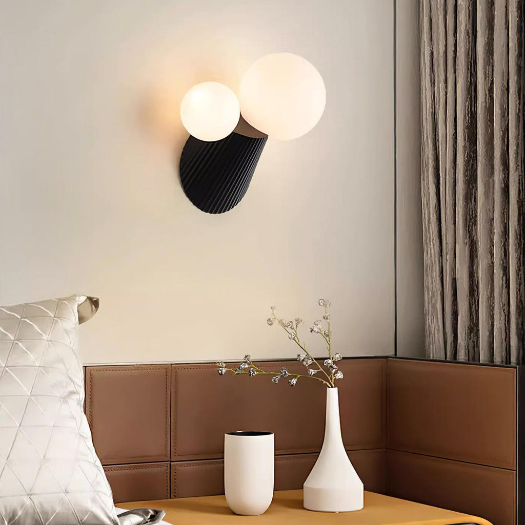 Land Wall Light