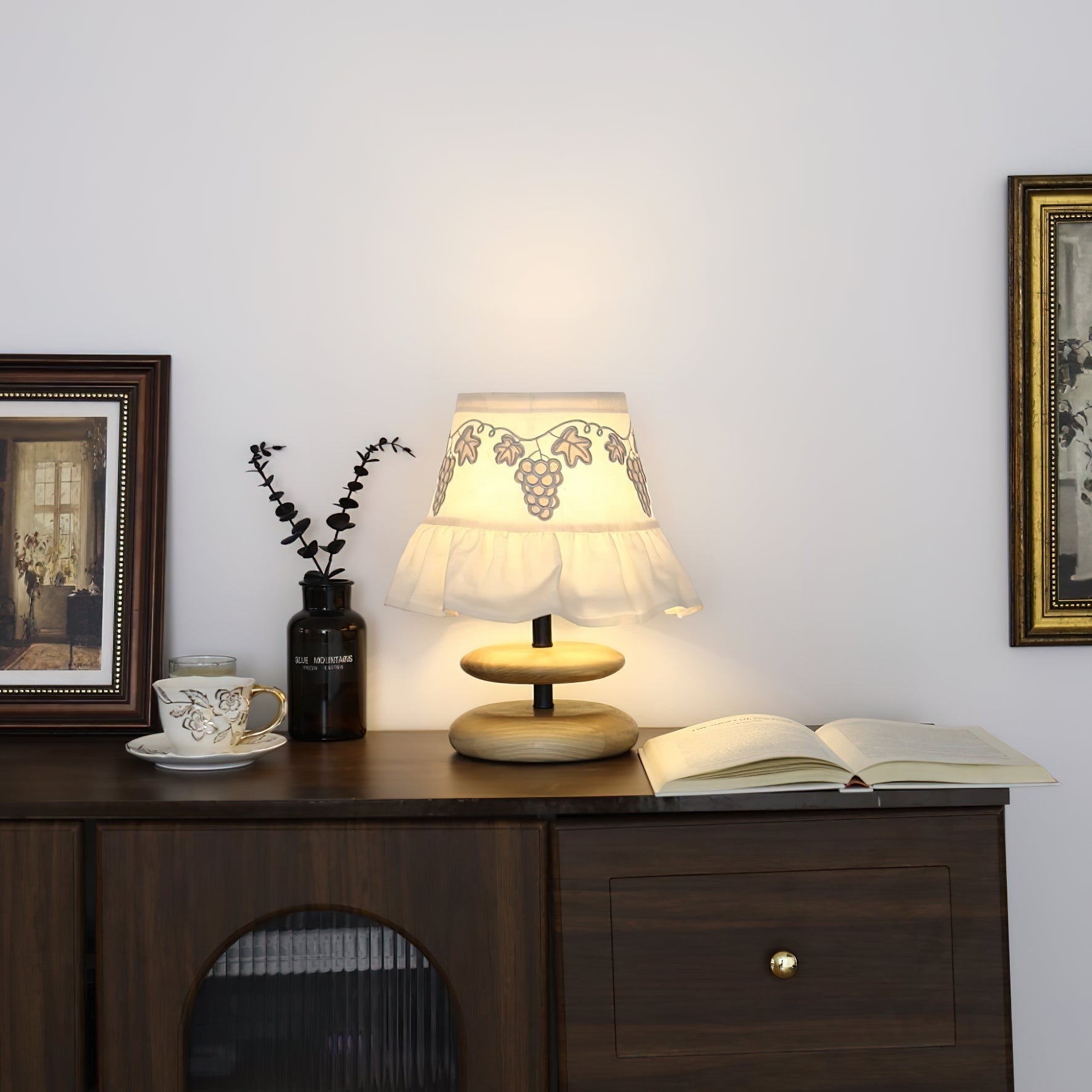 Lavelle Table Light