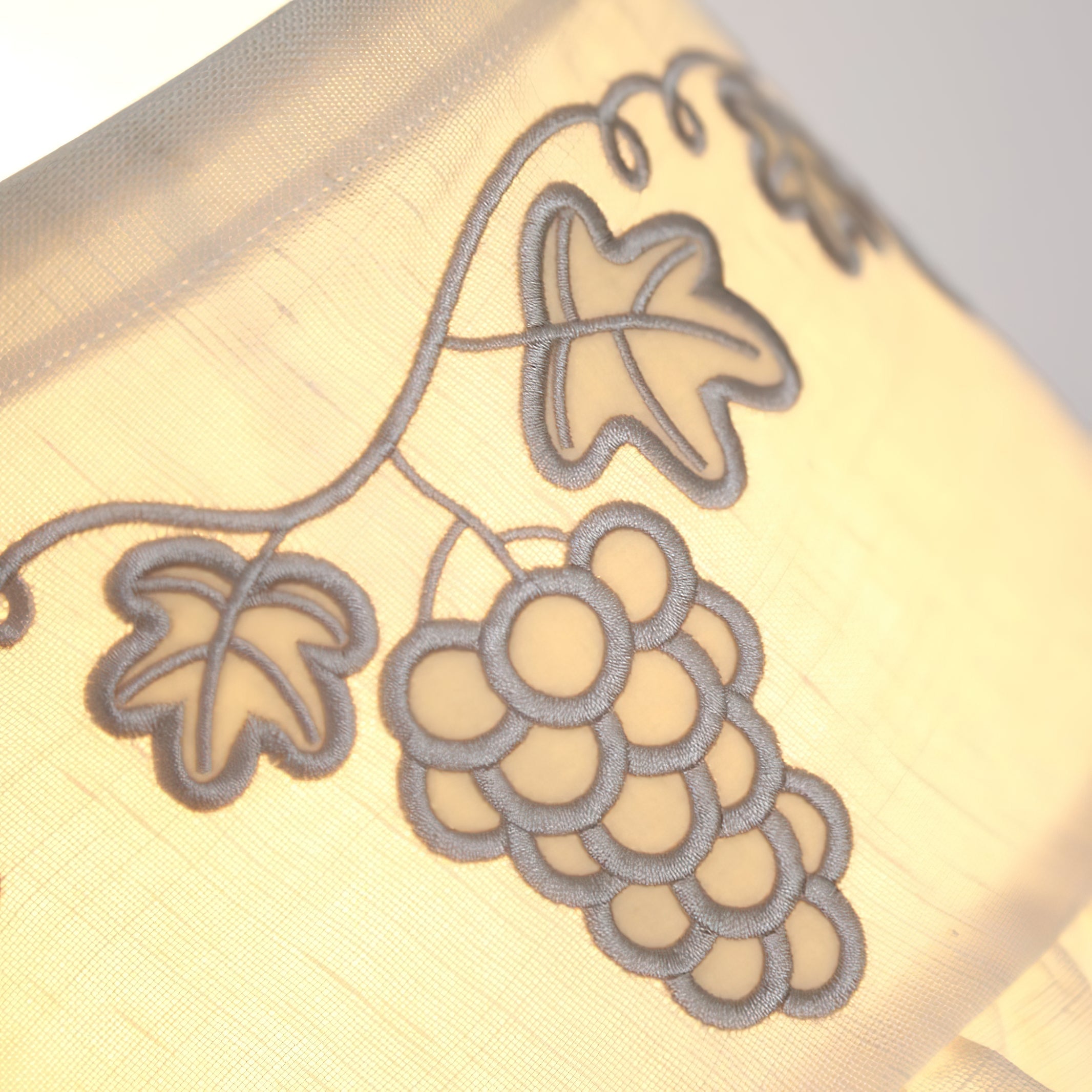 Lavelle Table Light