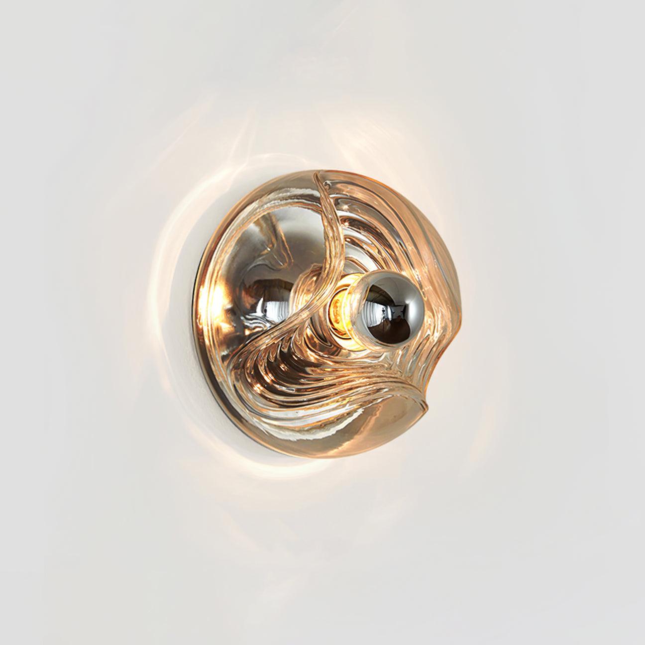 Leisa Wall Lamp