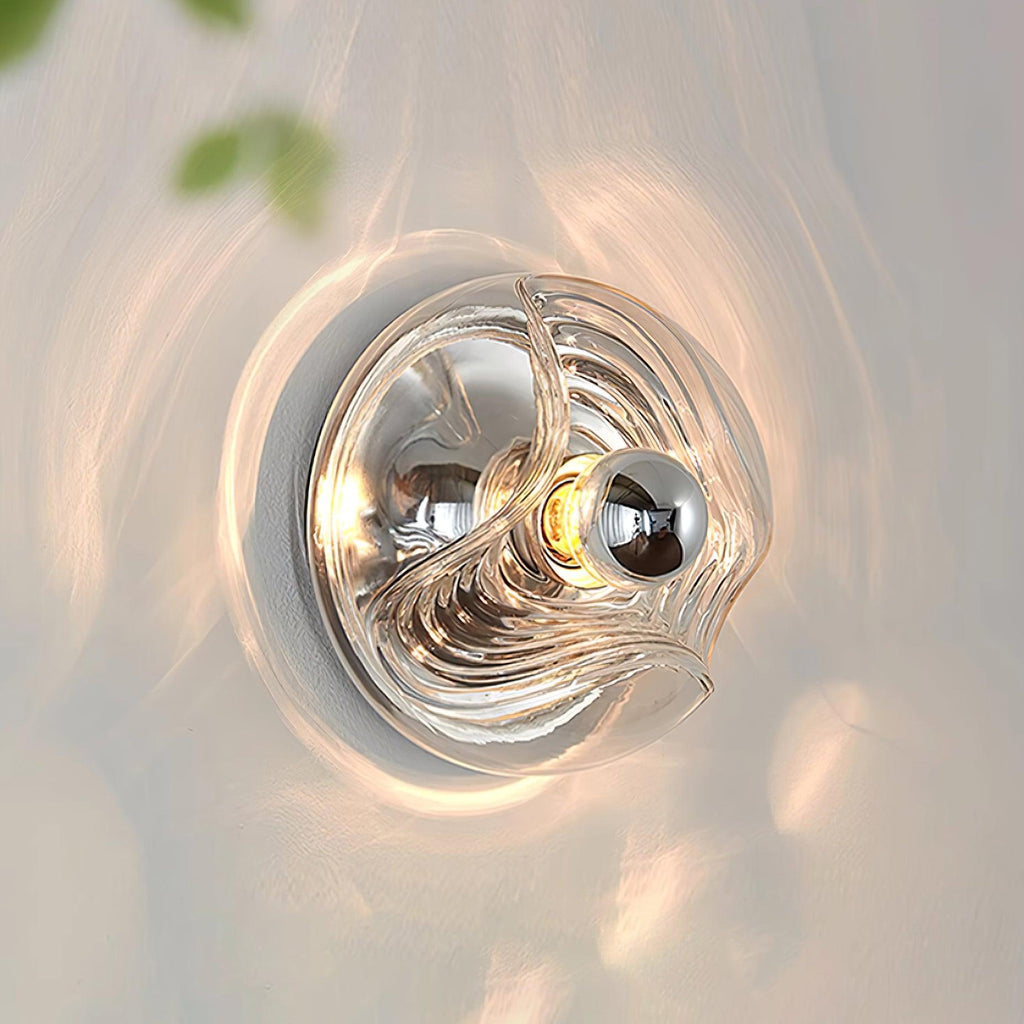 Leisa Wall Lamp