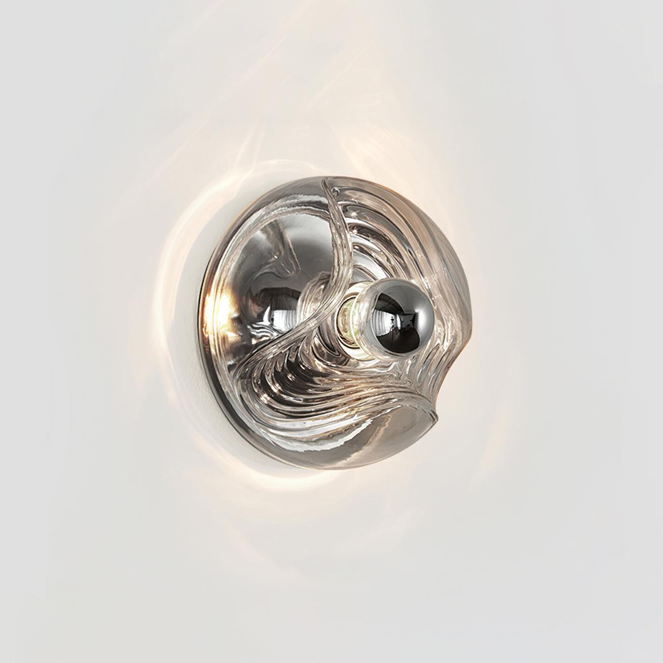 Leisa Wall Lamp