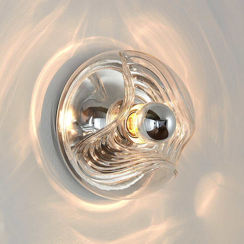 Leisa Wall Lamp