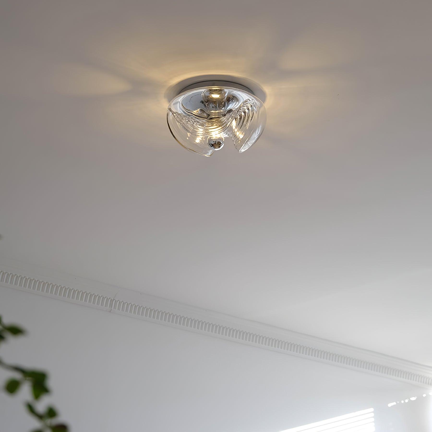Leisa Wall Lamp