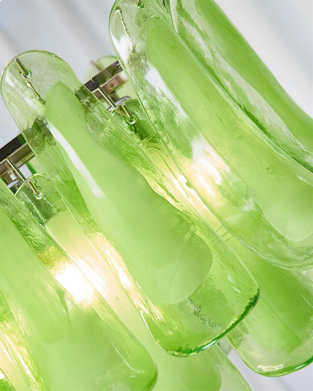 Lemivine Chandelier