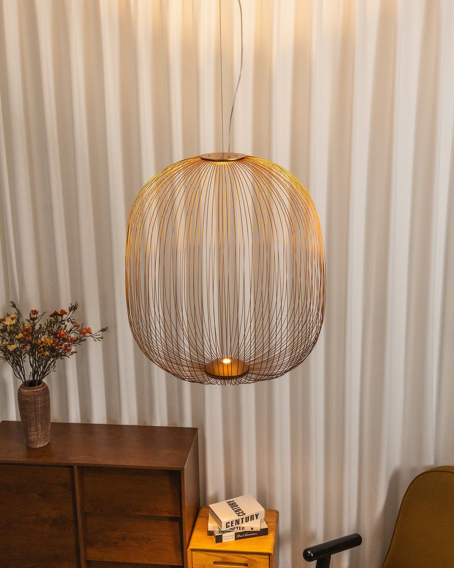 Lightweight Spokes Cage Pendant Lamp