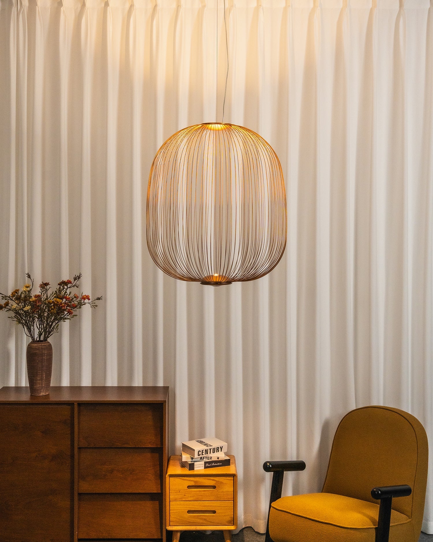 Lightweight Spokes Cage Pendant Lamp