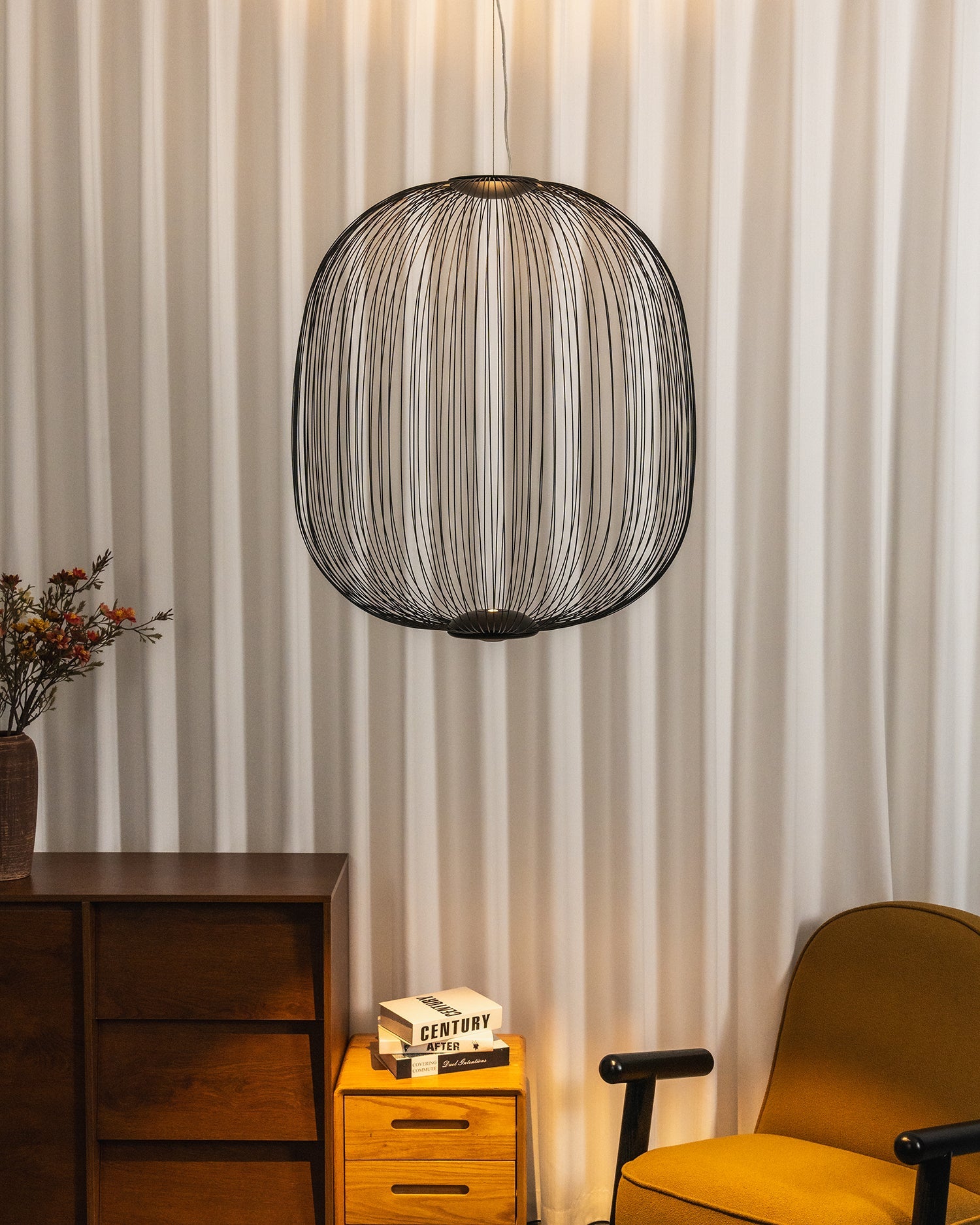 Lightweight Spokes Cage Pendant Lamp