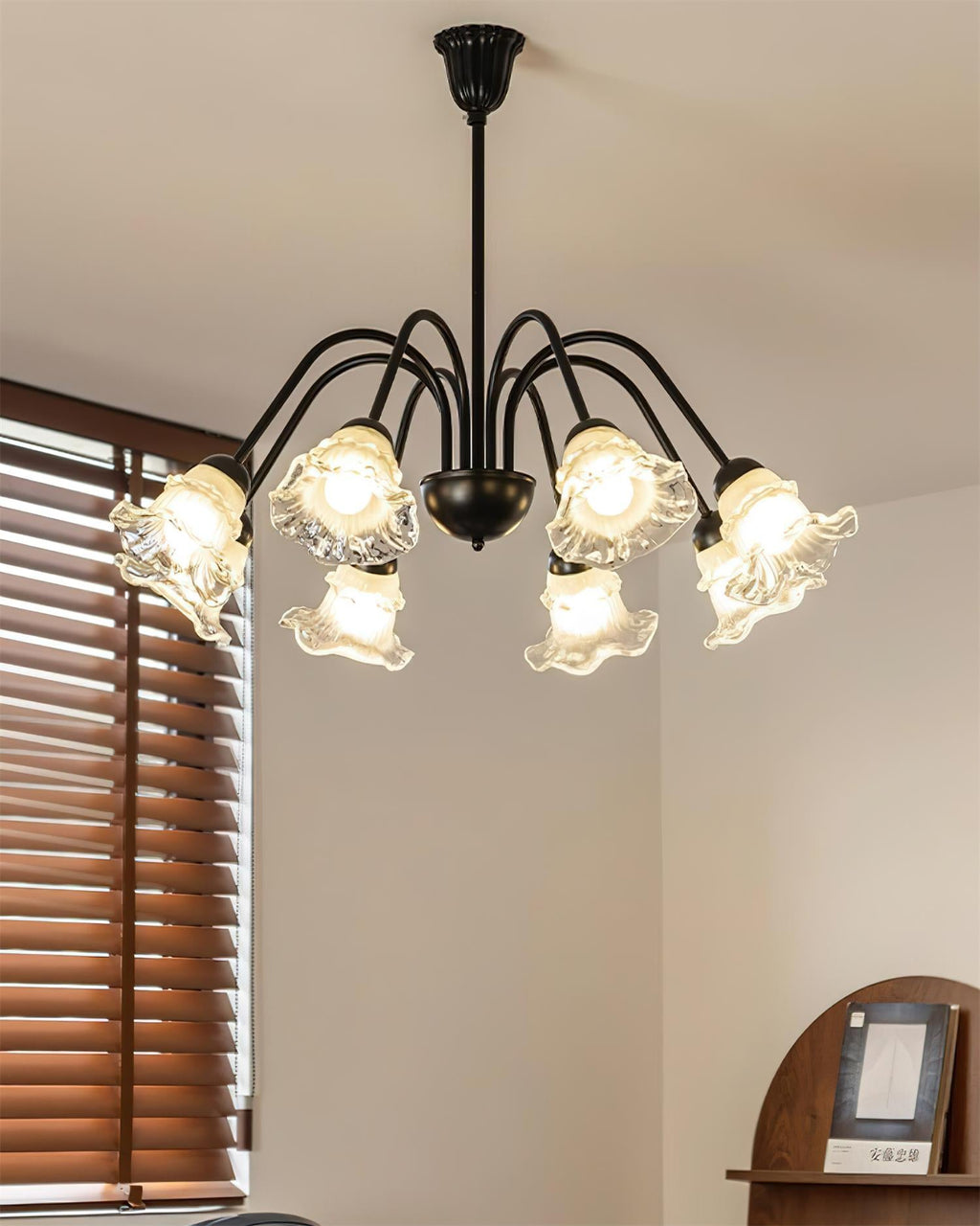 Lilura Chandelier