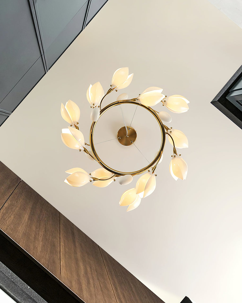 Lilyloop Chandelier