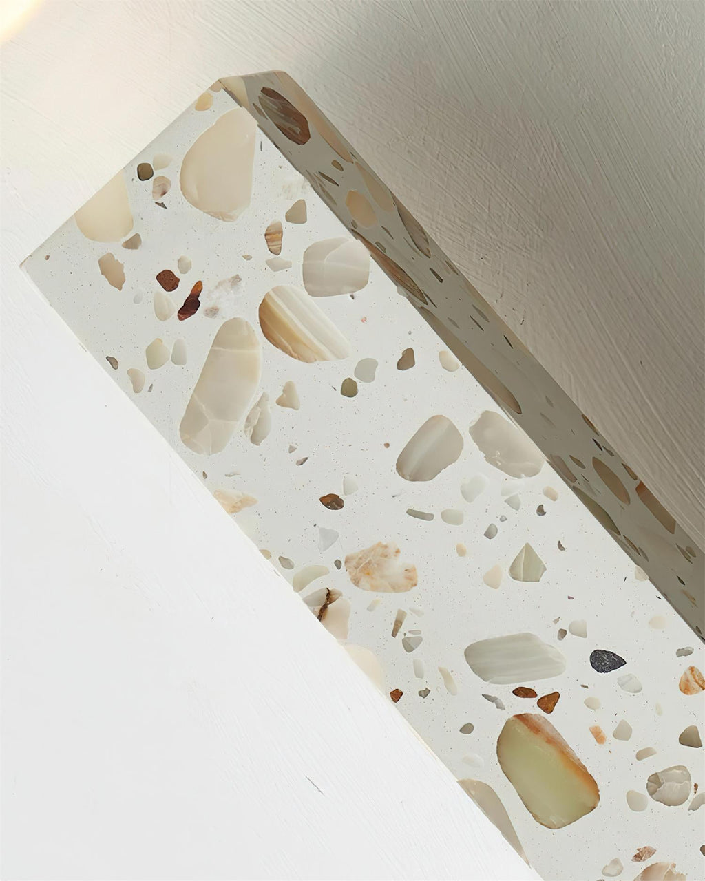 Linea Wall Lamp