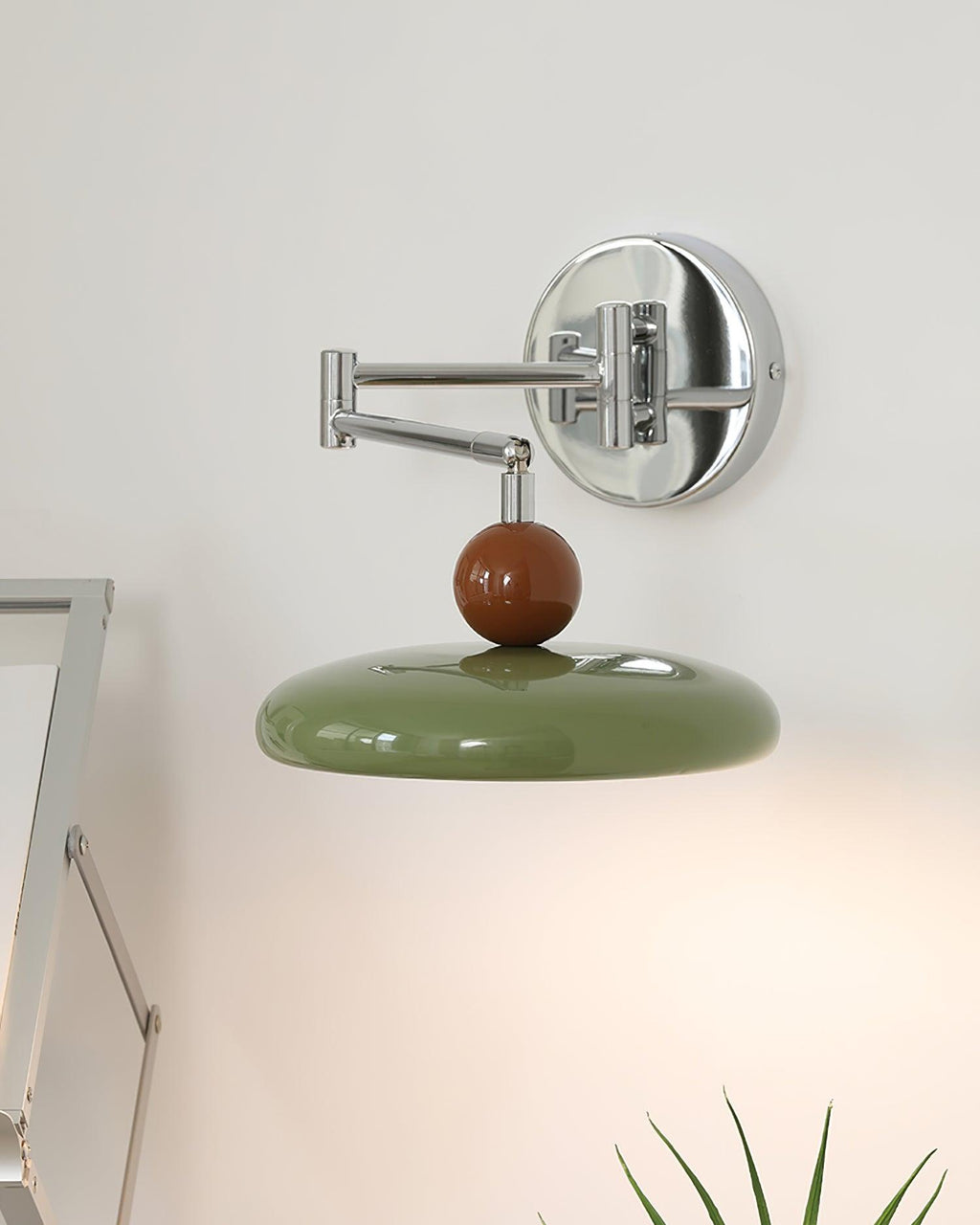 Loa Wall Lamp