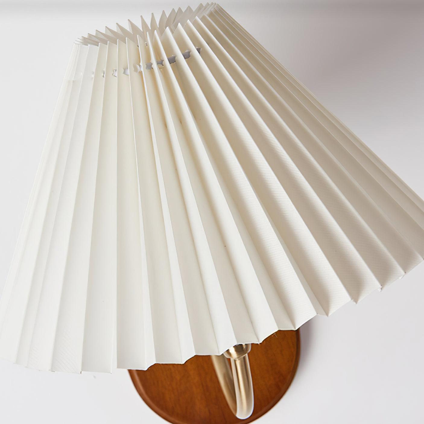 Louise Wall Lamp