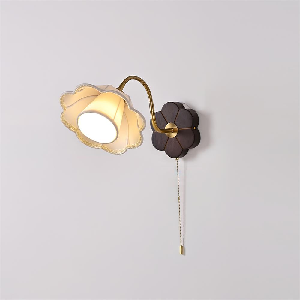 Luci Flower Wall Lamp