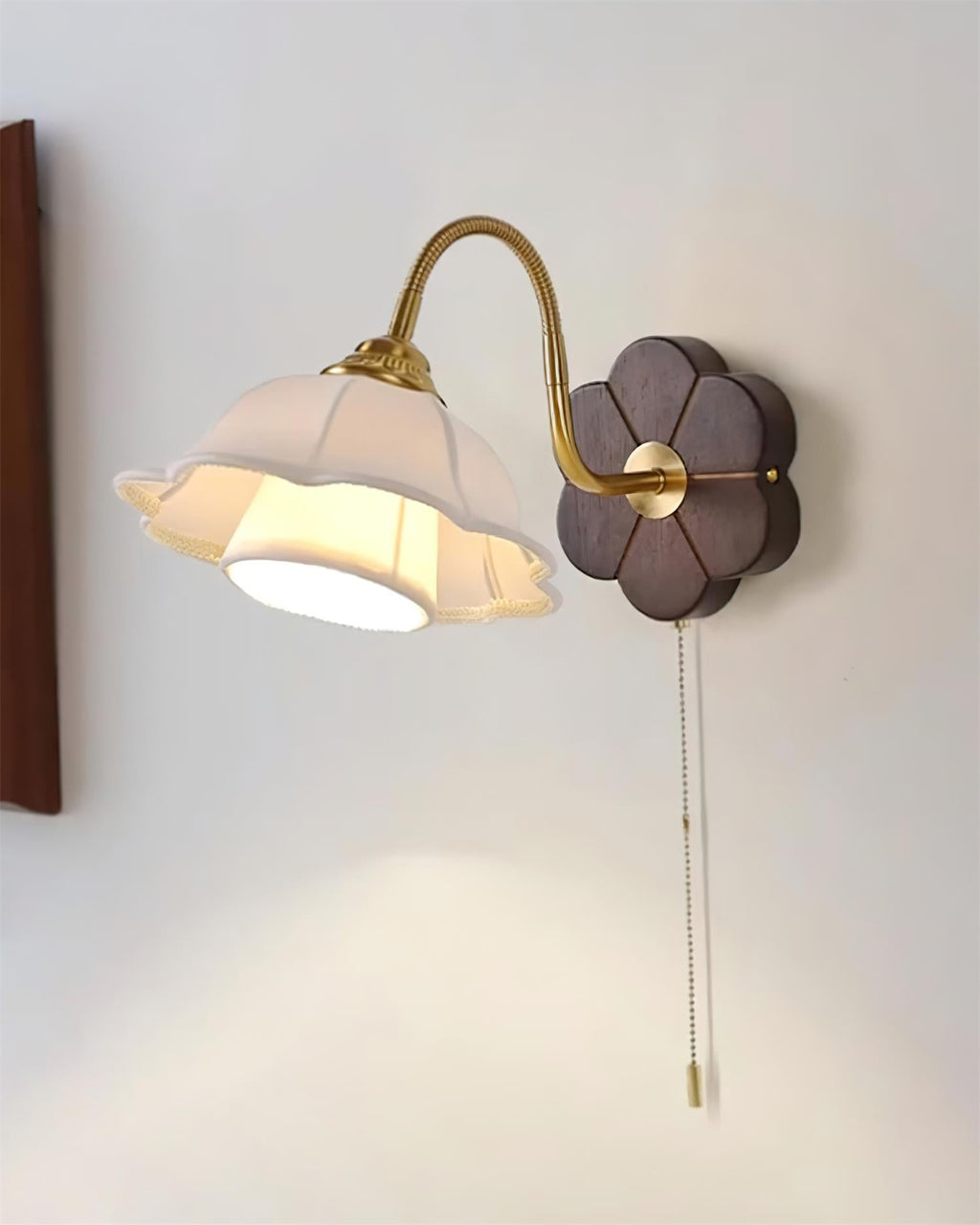 Luci Flower Wall Lamp