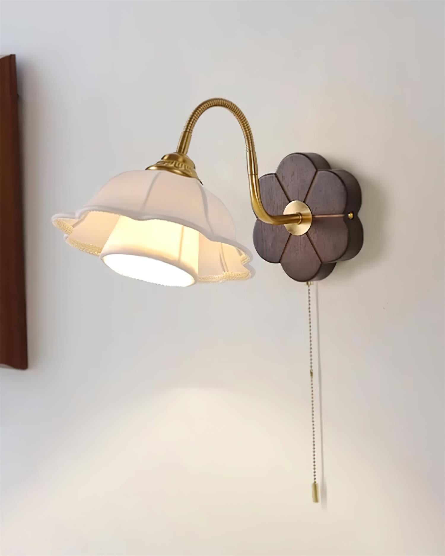 Luci Flower Wall Lamp