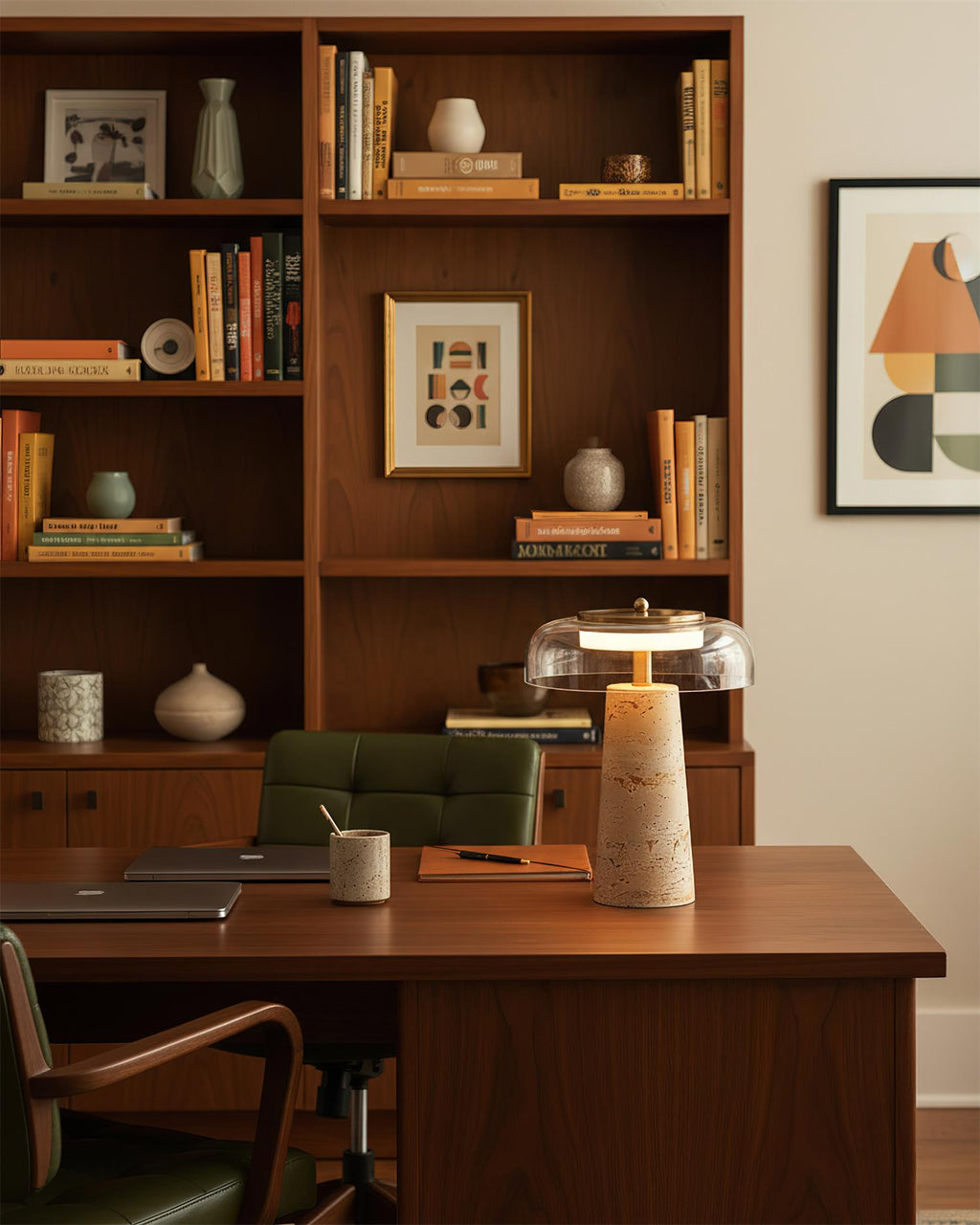 Lumetra Table Lamp