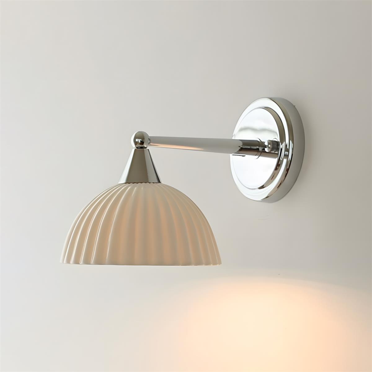 Luna Scallop Wall Lamp