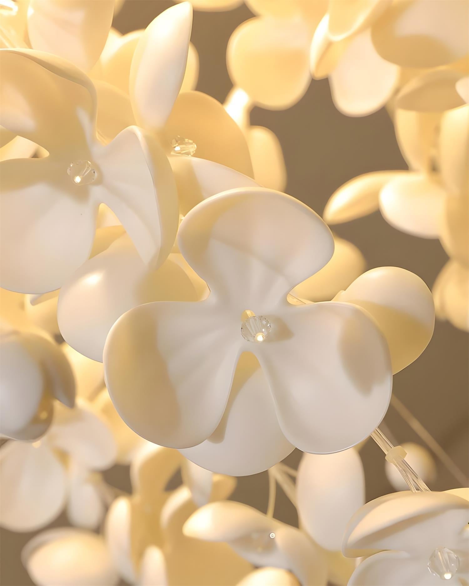 Luneflor Chandelier