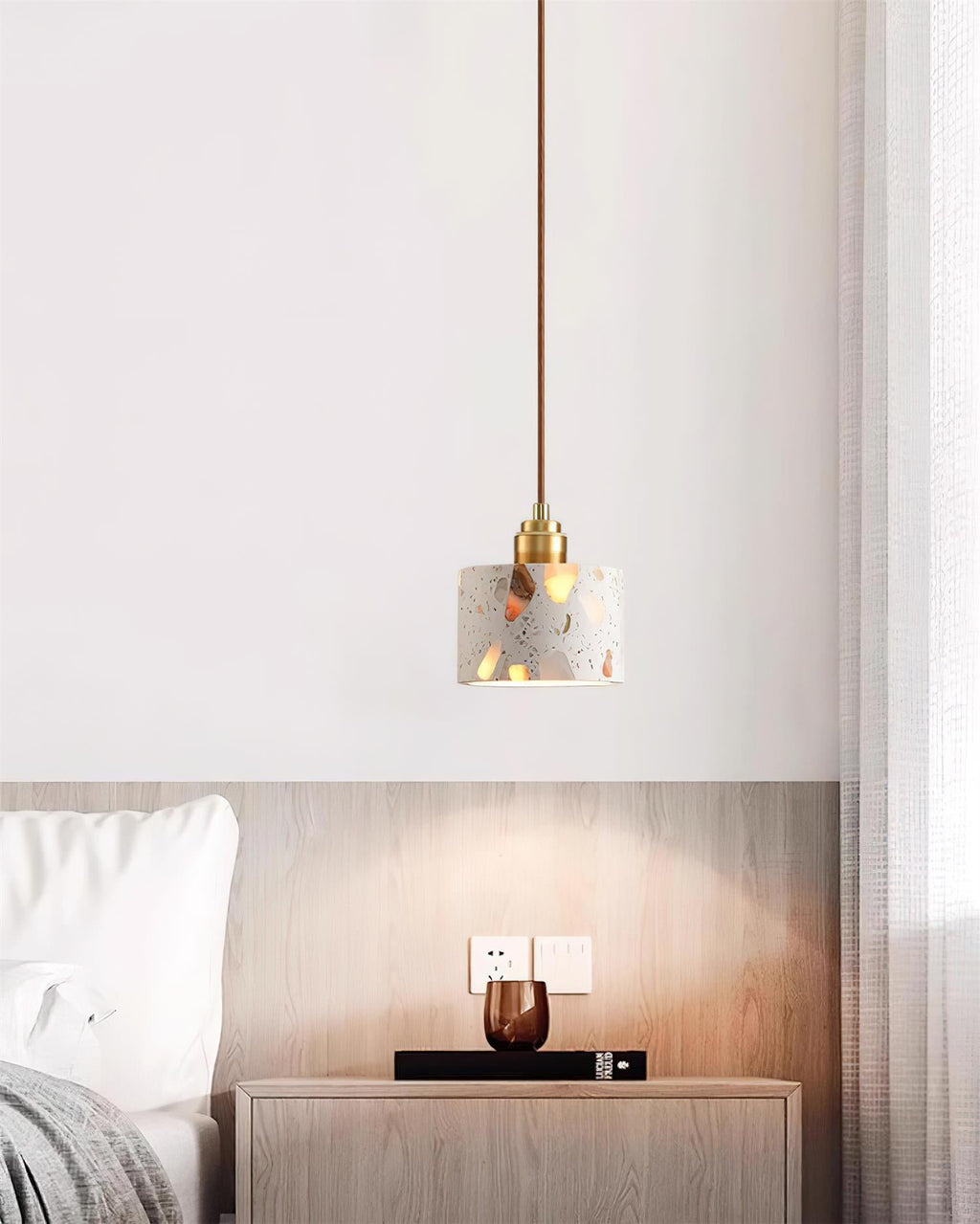 Lunette Pendant Lamp