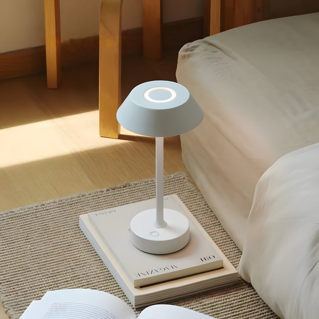 Luno Table Lamp