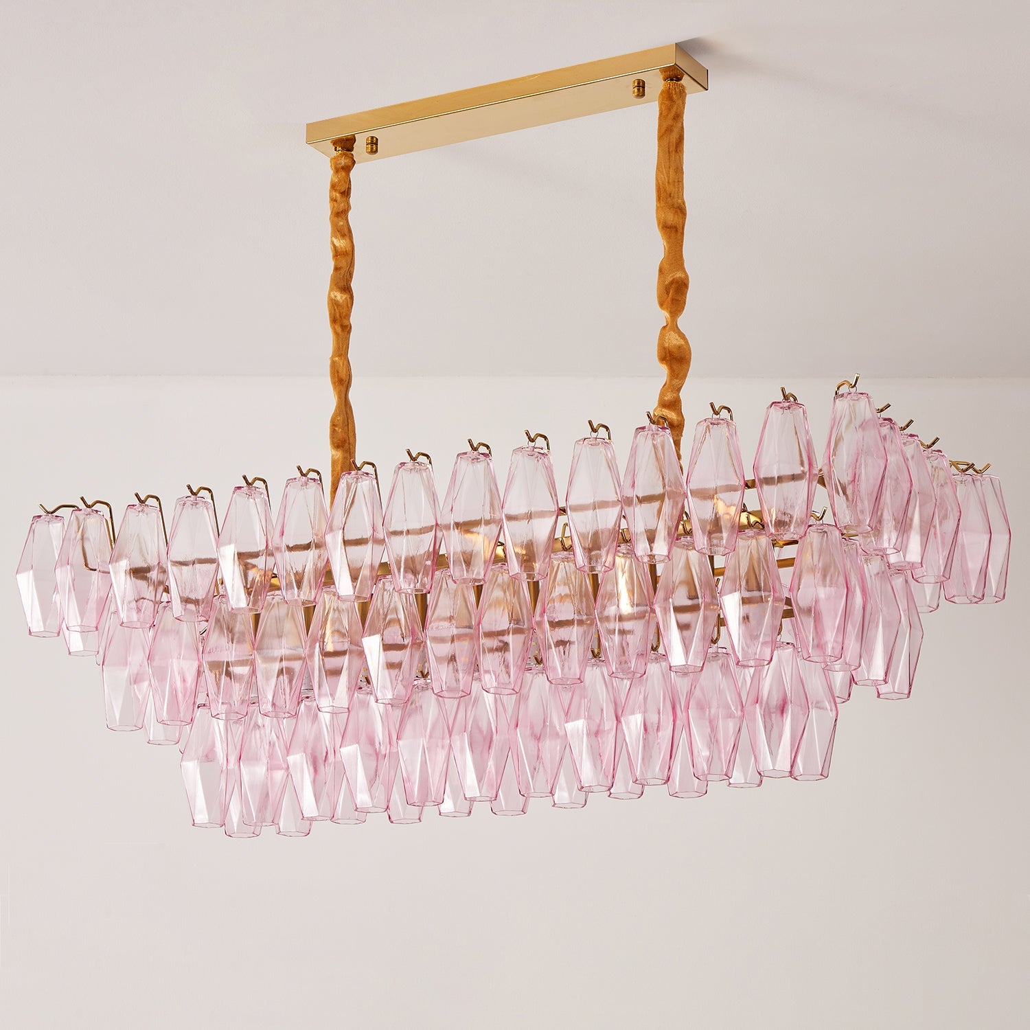 Lunvara Chandelier