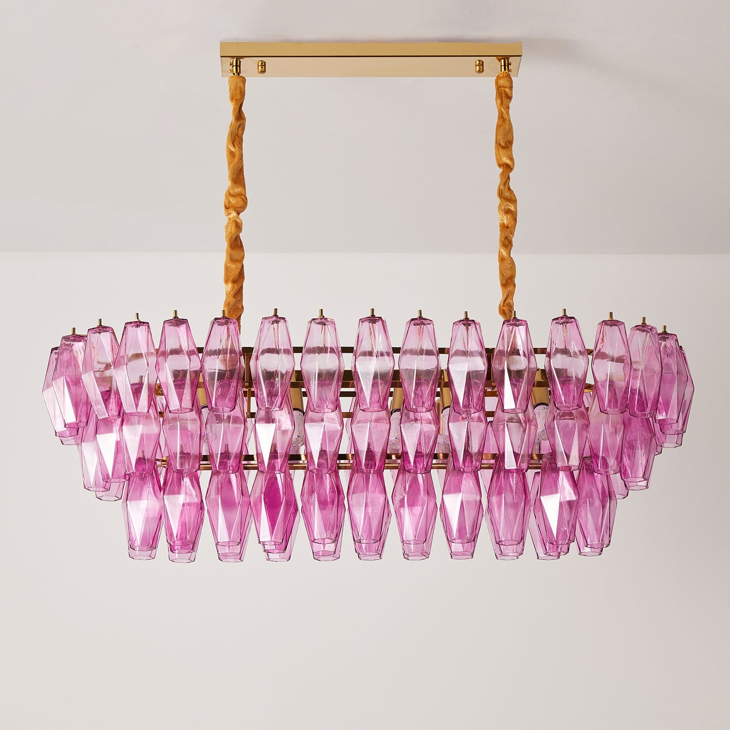 Lunvara Chandelier