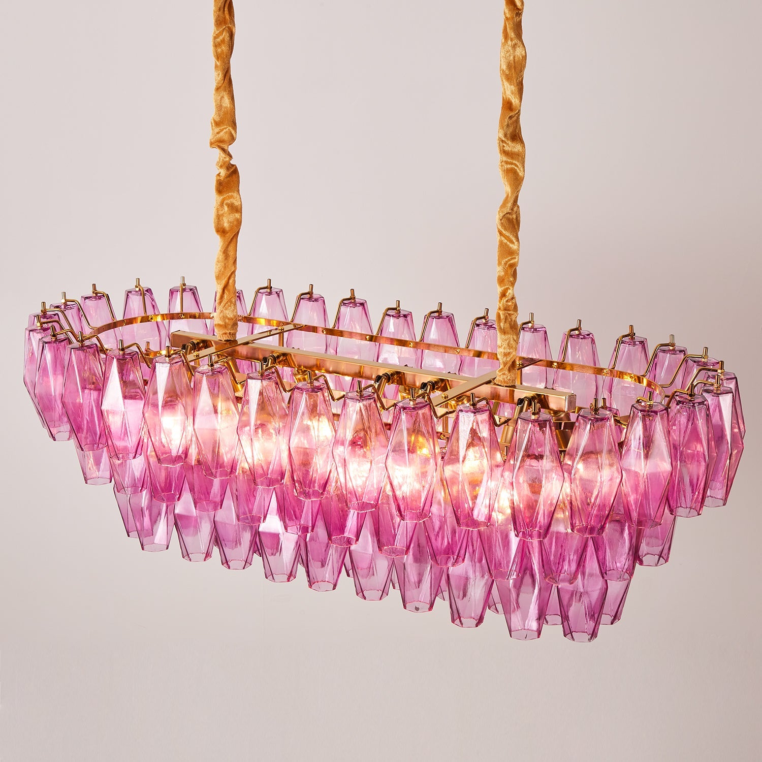 Lunvara Chandelier