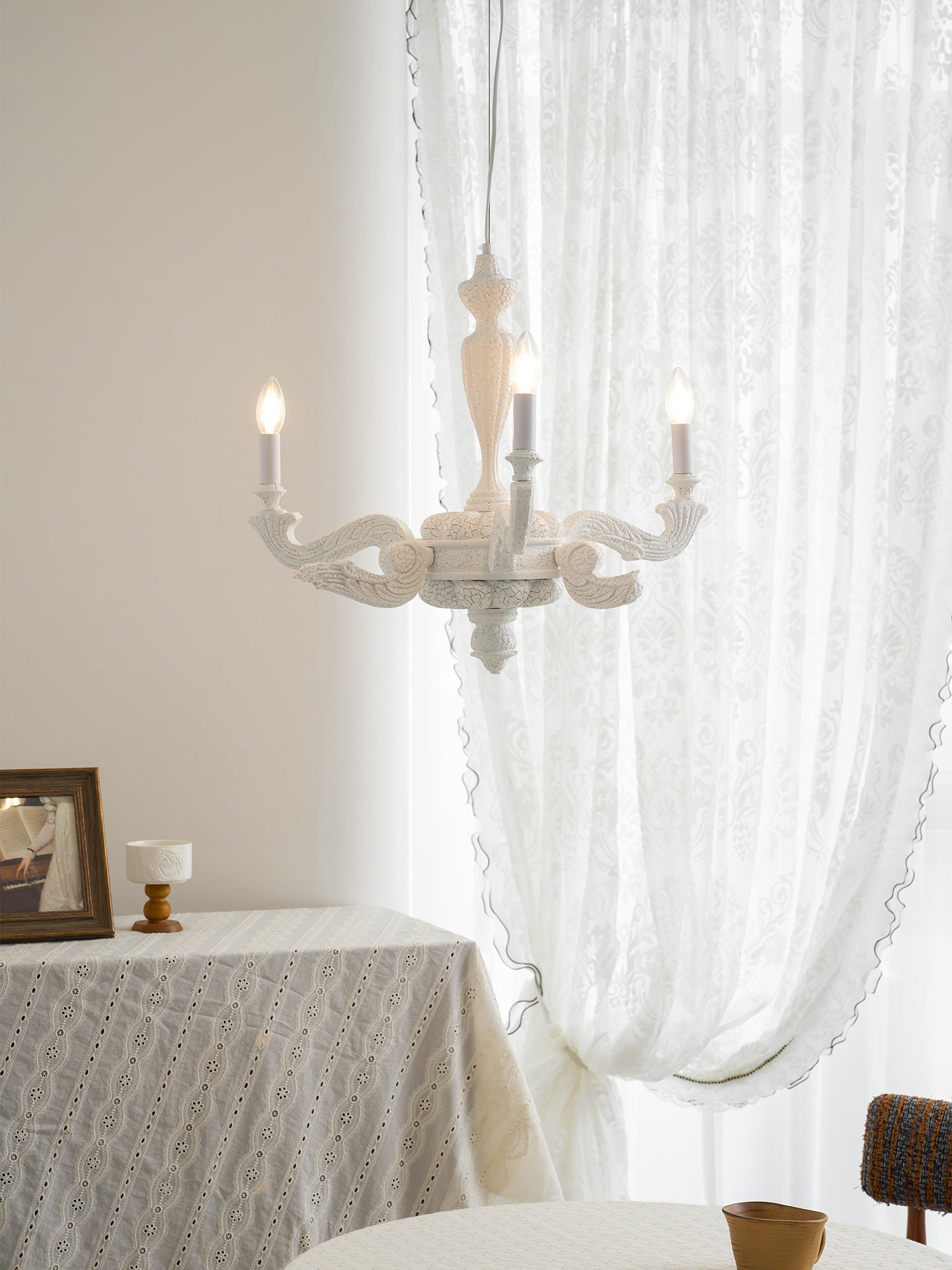 Lvoria Chandelier