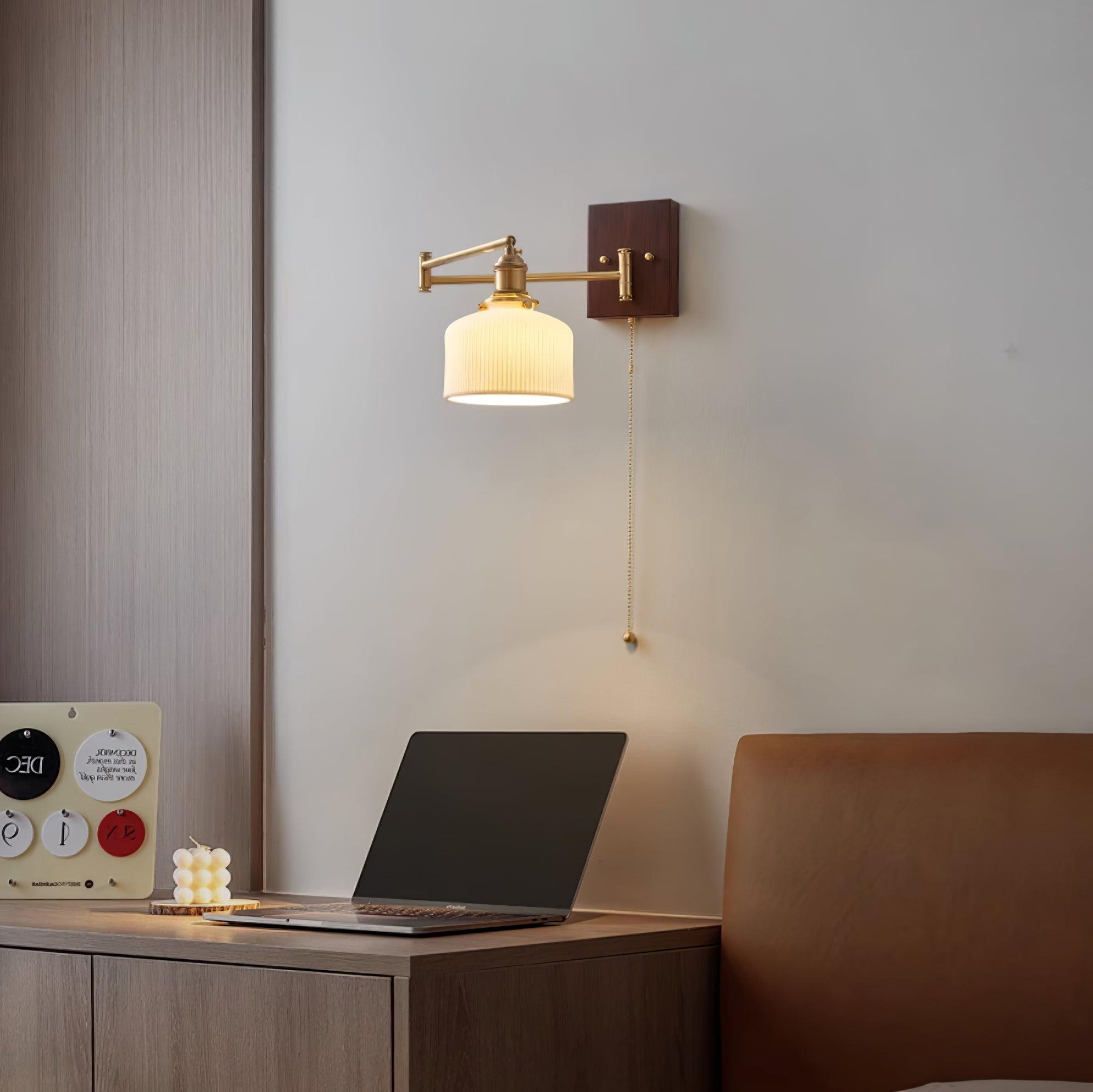 Madison Wall Lamp