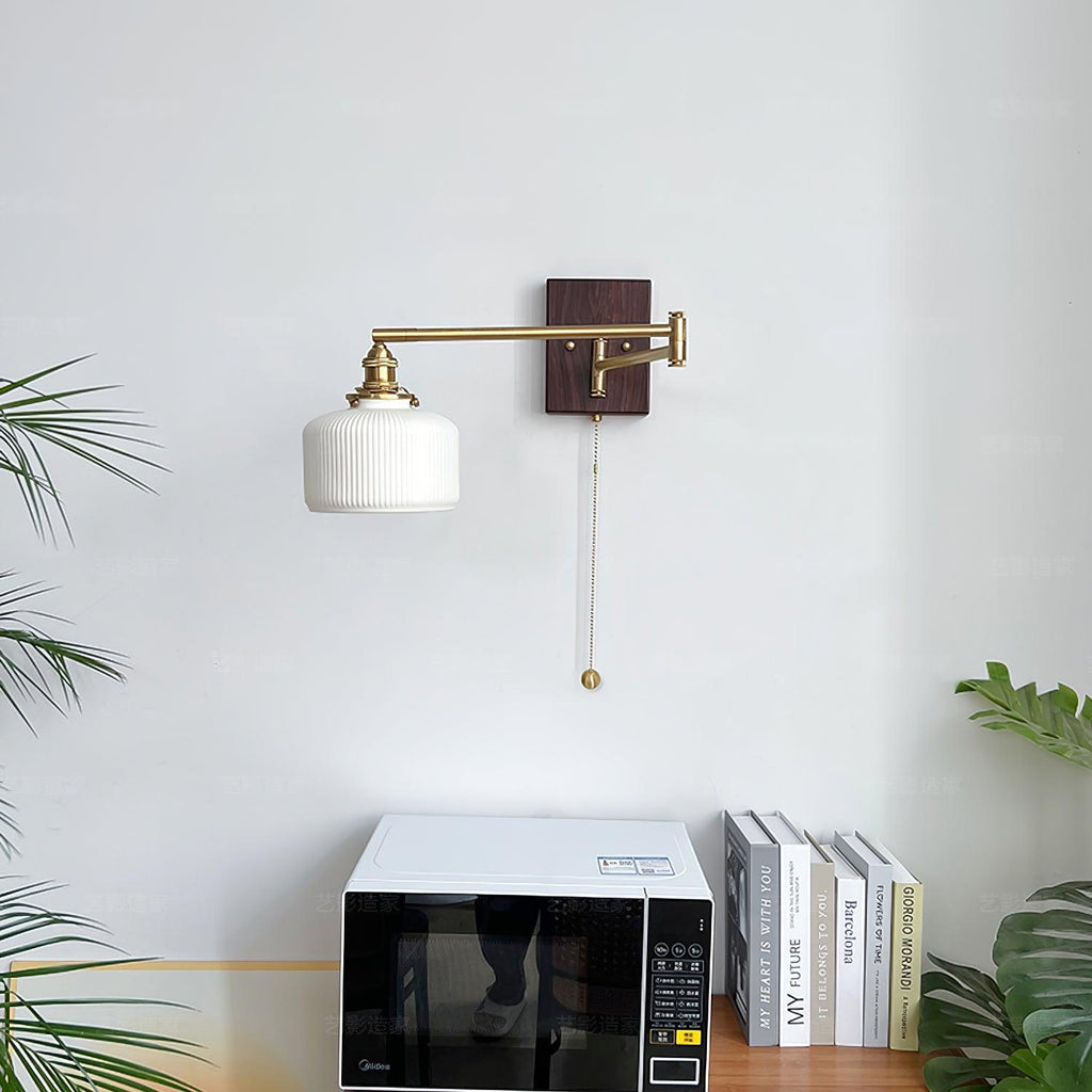 Madison Wall Lamp