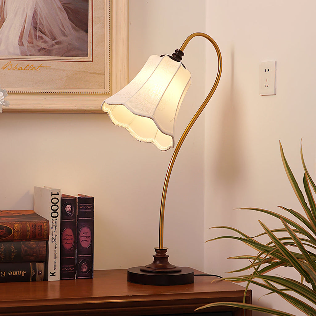 Magnolya Table Lamp