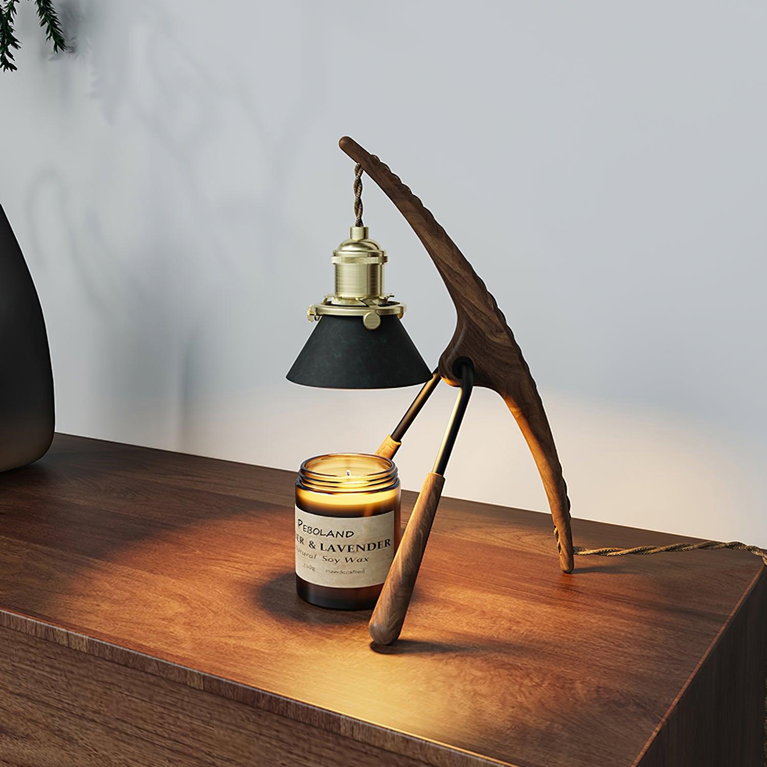 Mante Religieuse Candle Warmer Lamp