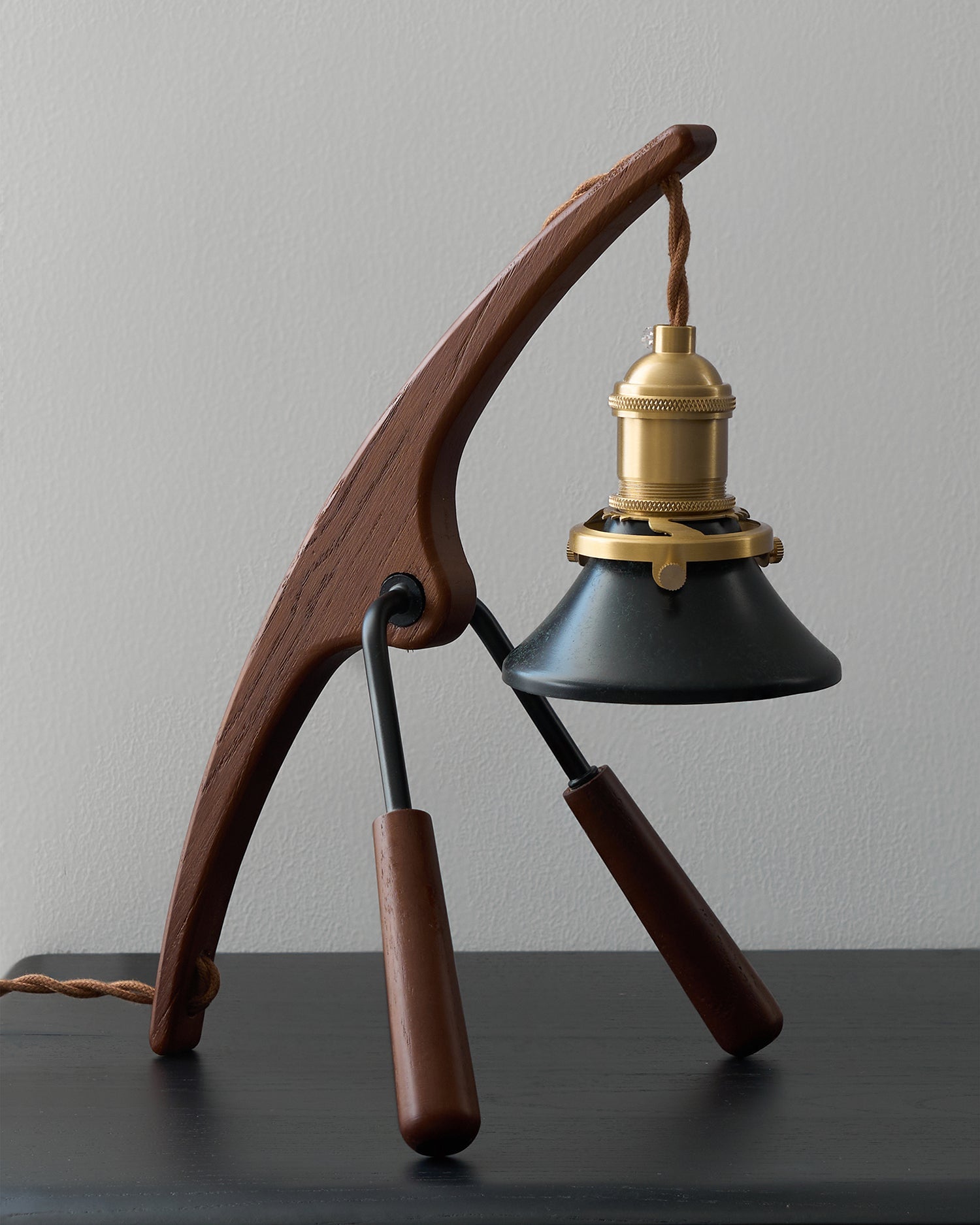 Mante Religieuse Candle Warmer Lamp