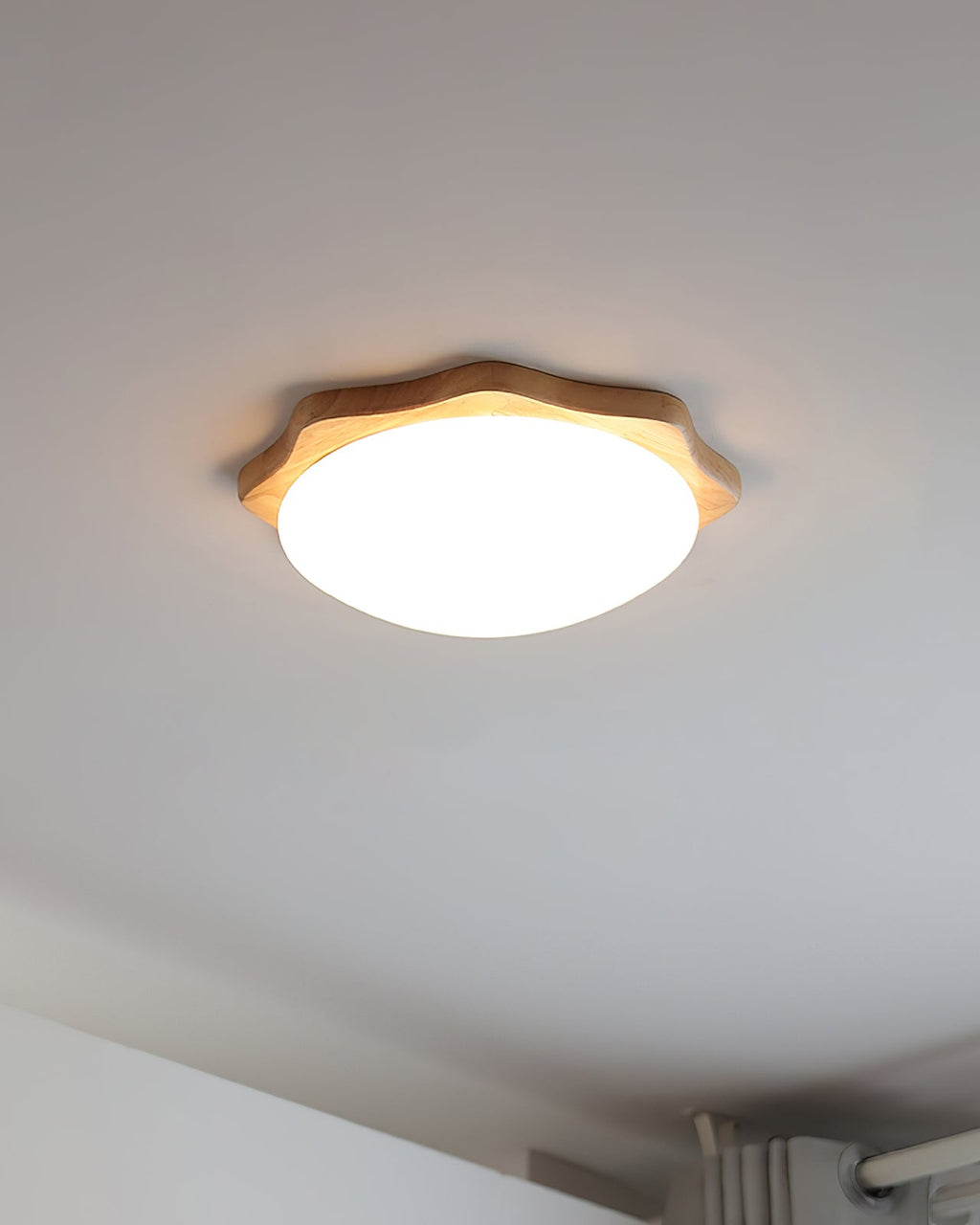 Maple Wood Ceiling Lamp